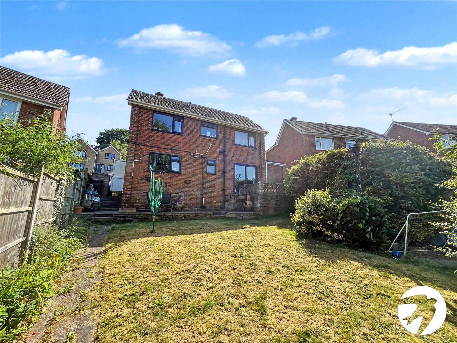 4 bedroom house for sale in Walderslade | Robinson Michael & Jackson