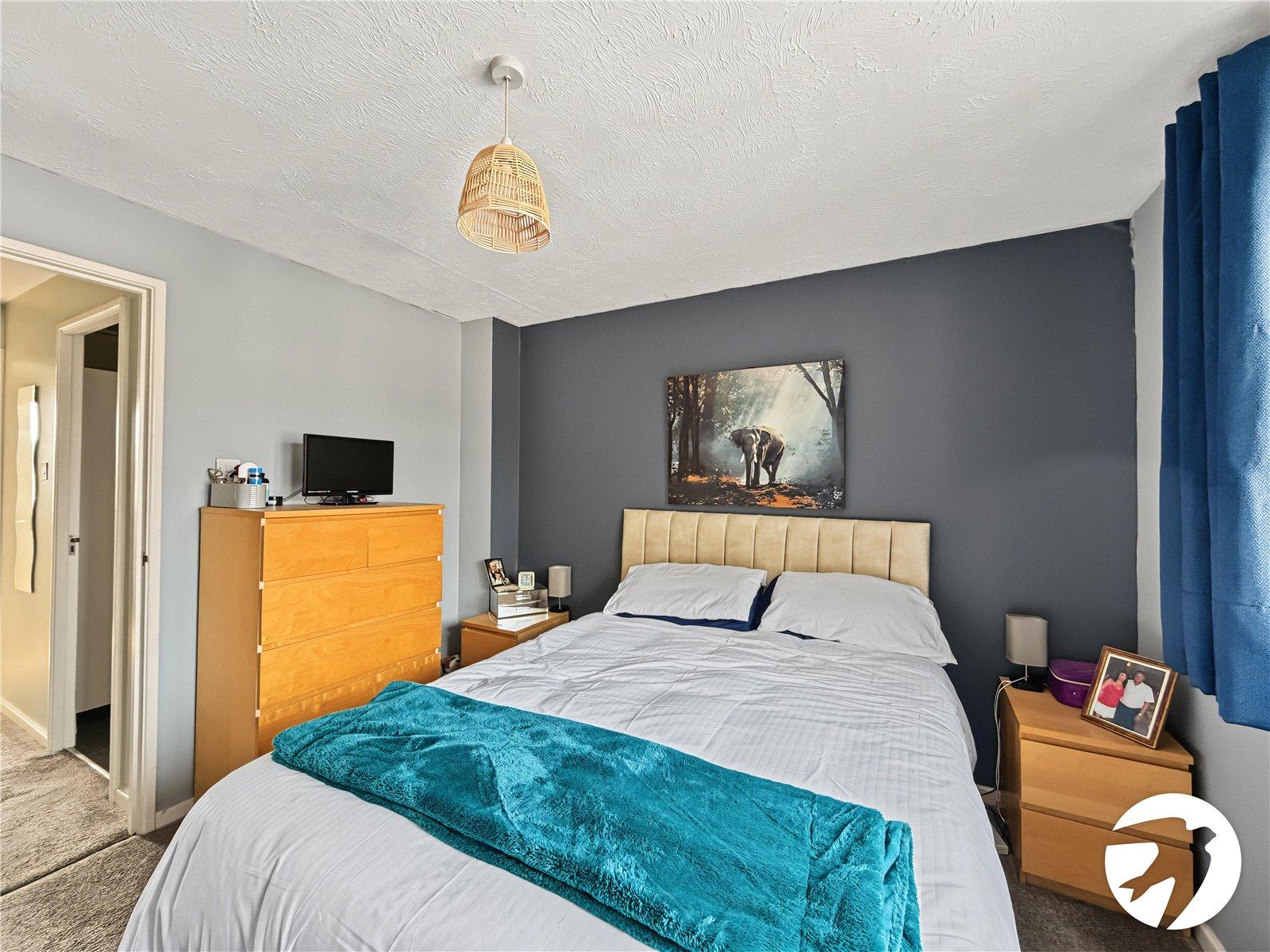 2 bedroom house for sale in Chatham | Robinson Michael & Jackson