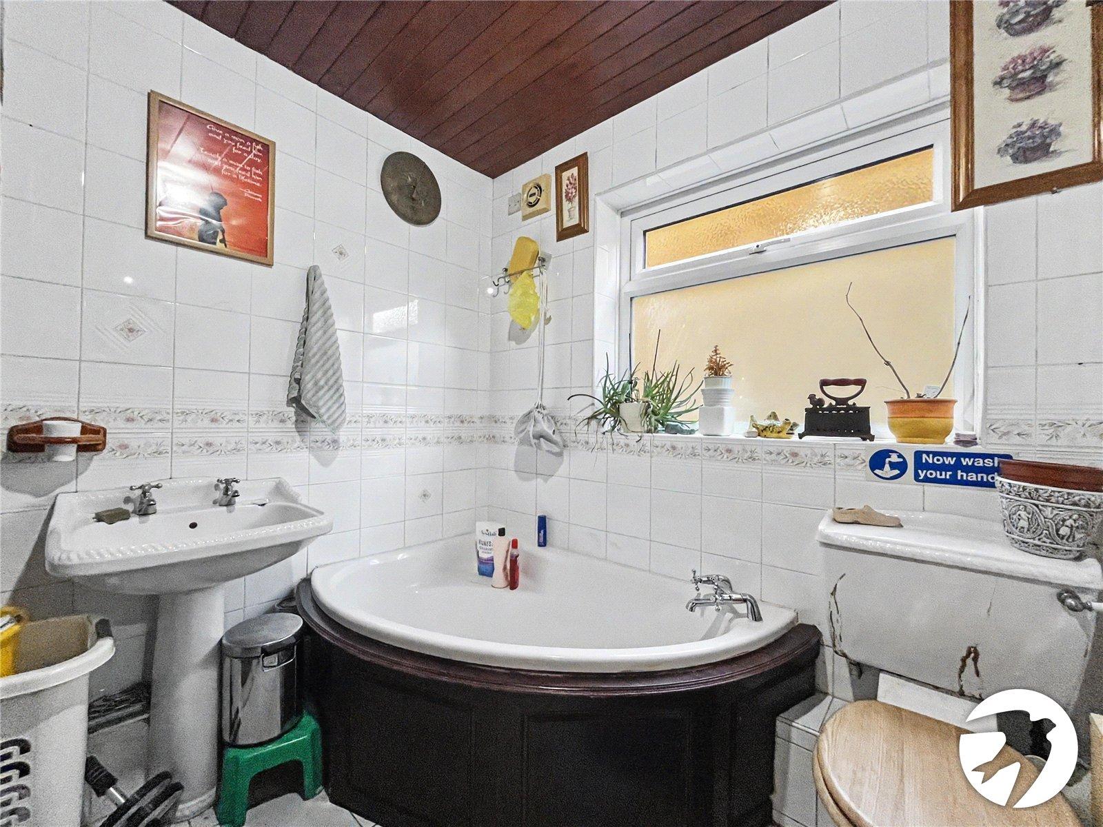 4 bedroom house for sale in Chatham | Robinson Michael & Jackson