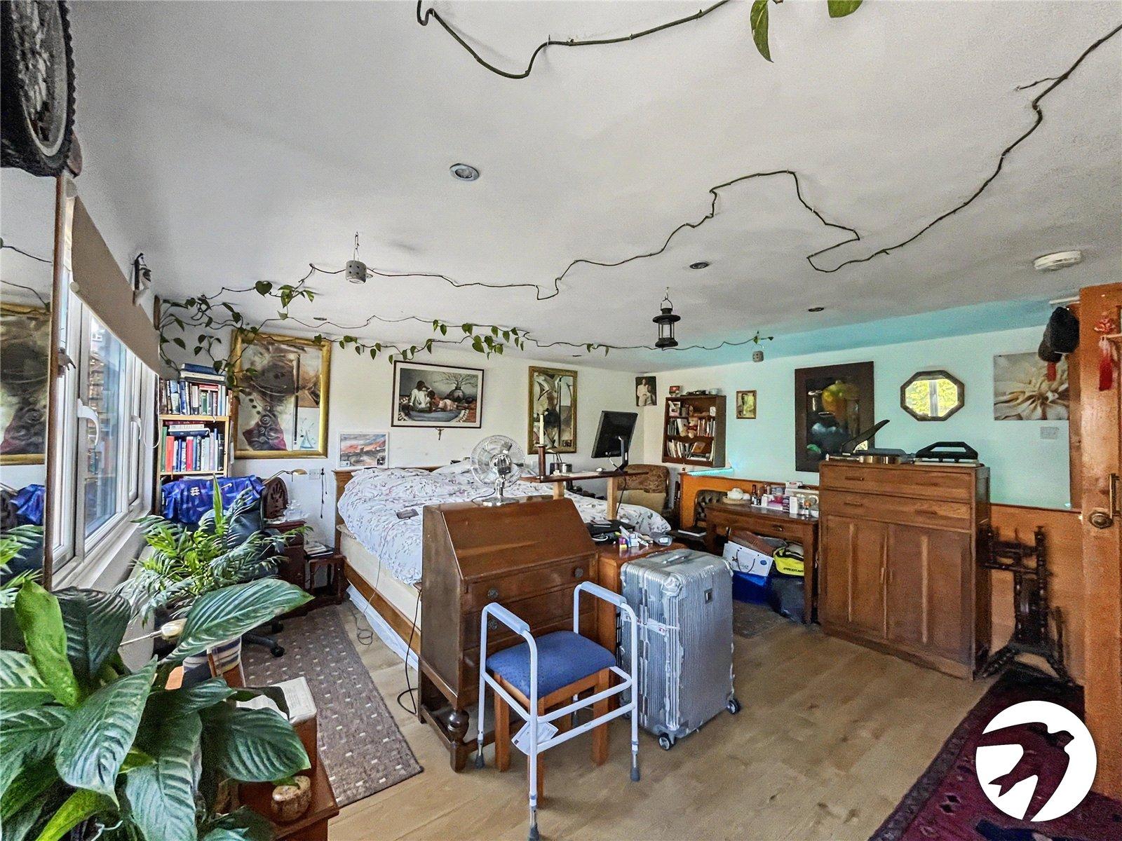 4 bedroom house for sale in Chatham | Robinson Michael & Jackson