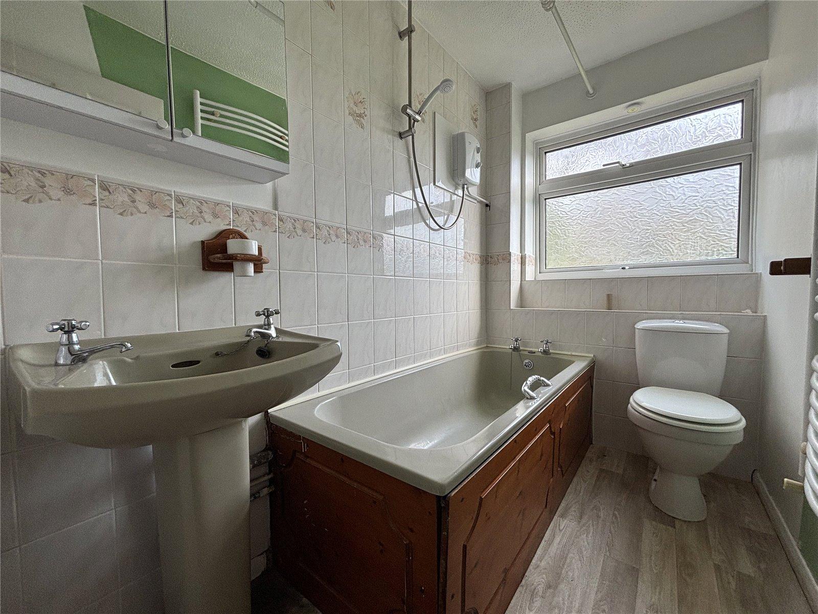 2 bedroom property for sale in Chatham | Robinson Michael & Jackson