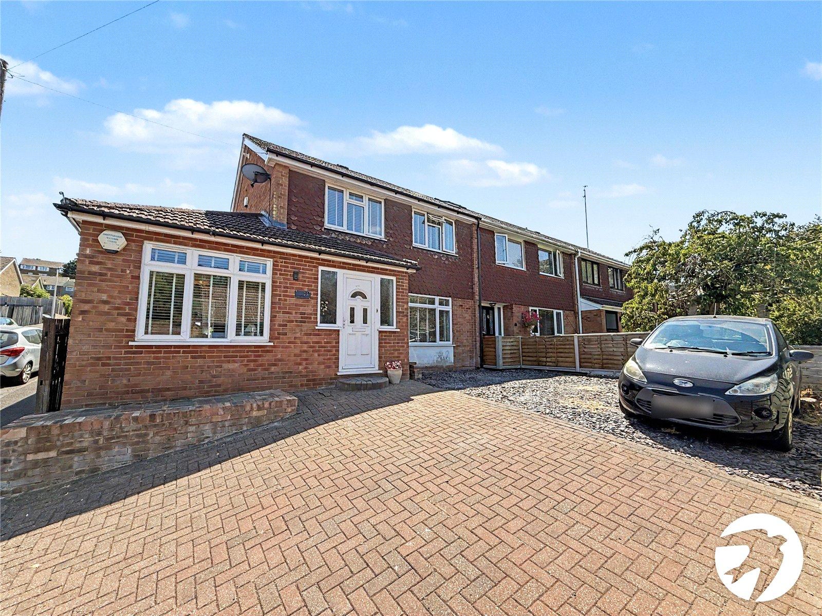 4 bedroom house for sale in Walderslade | Robinson Michael & Jackson