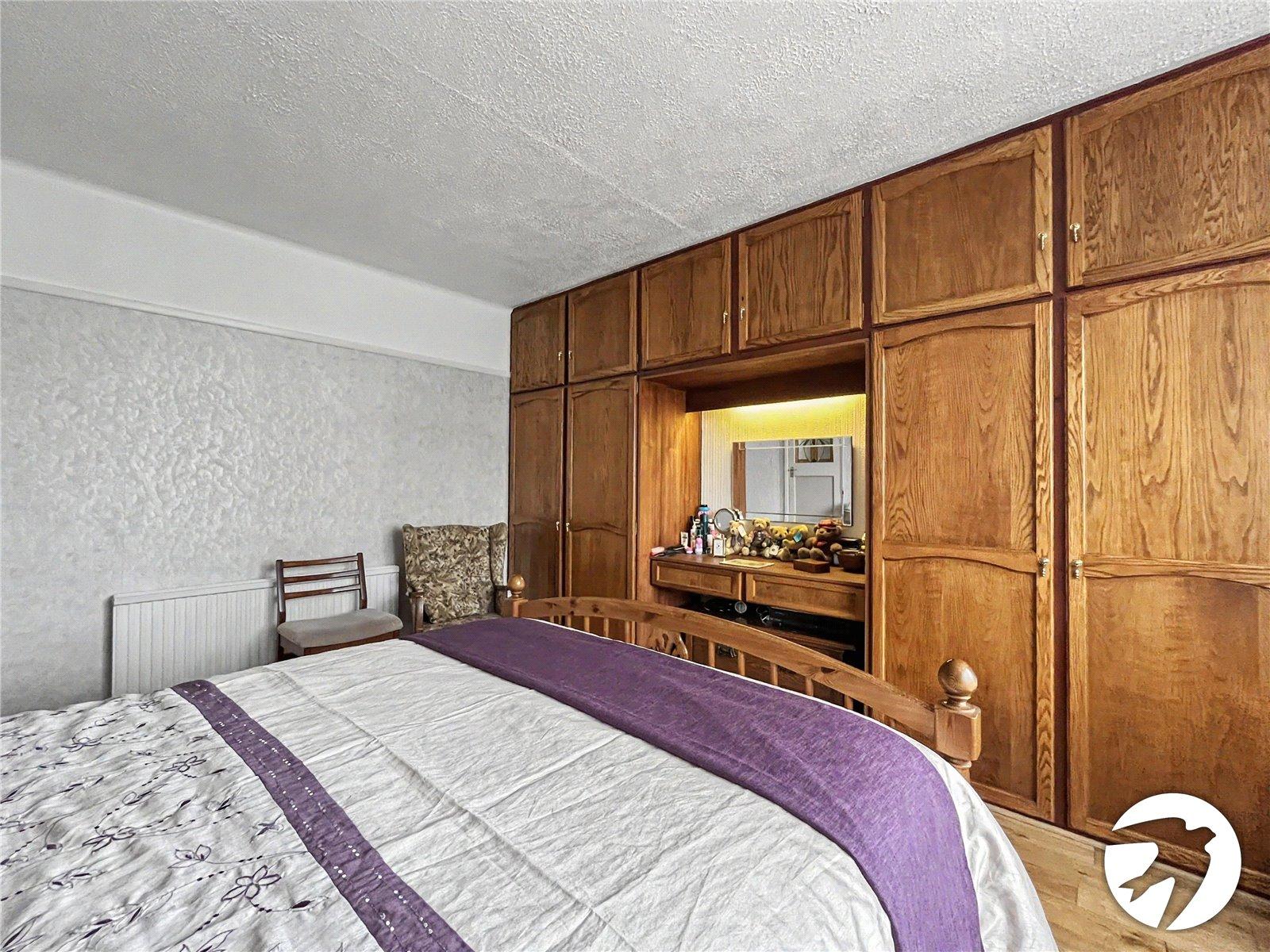 2 bedroom bungalow for sale in Walderslade | Robinson Michael & Jackson