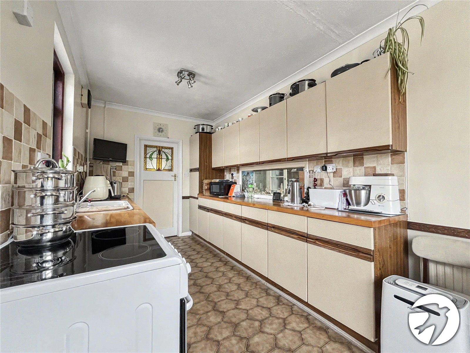 2 bedroom bungalow for sale in Walderslade | Robinson Michael & Jackson