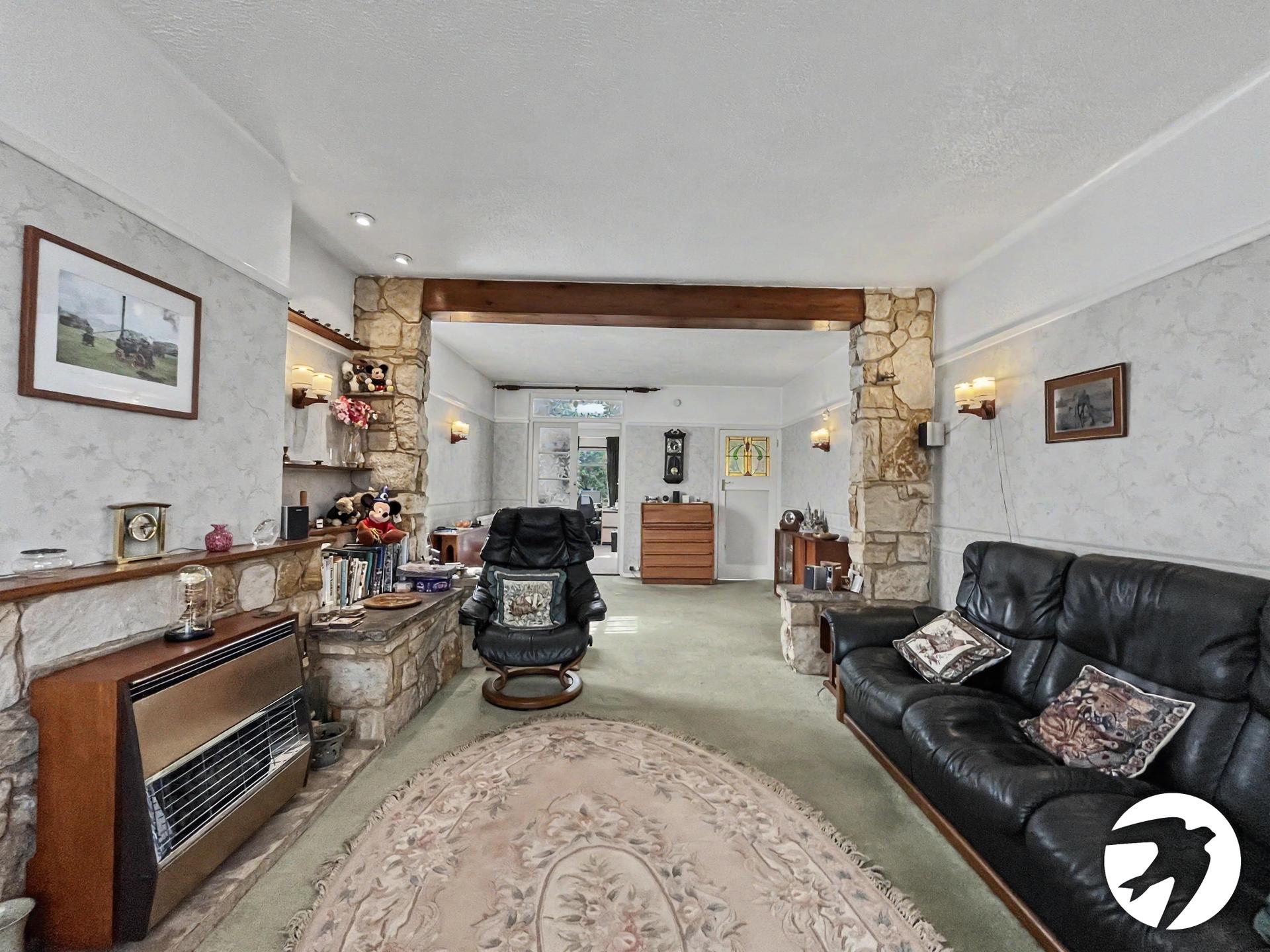 2 bedroom bungalow for sale in Walderslade | Robinson Michael & Jackson