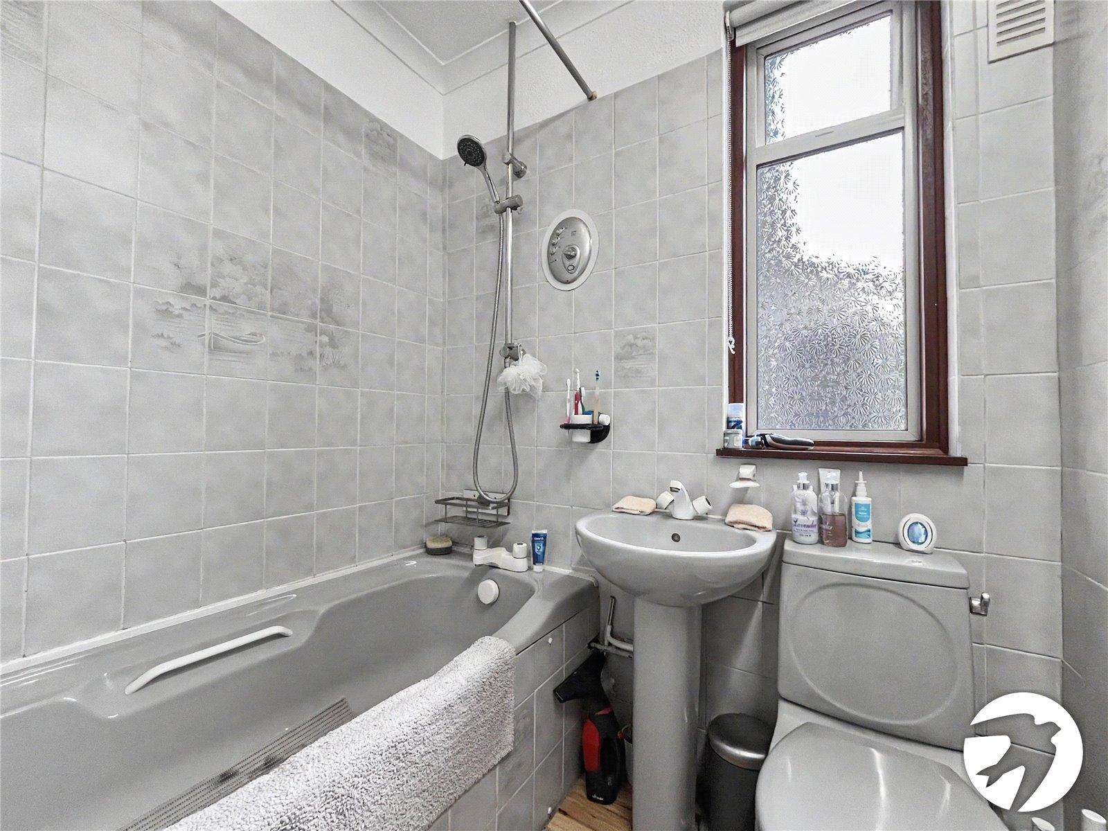 2 bedroom bungalow for sale in Walderslade | Robinson Michael & Jackson