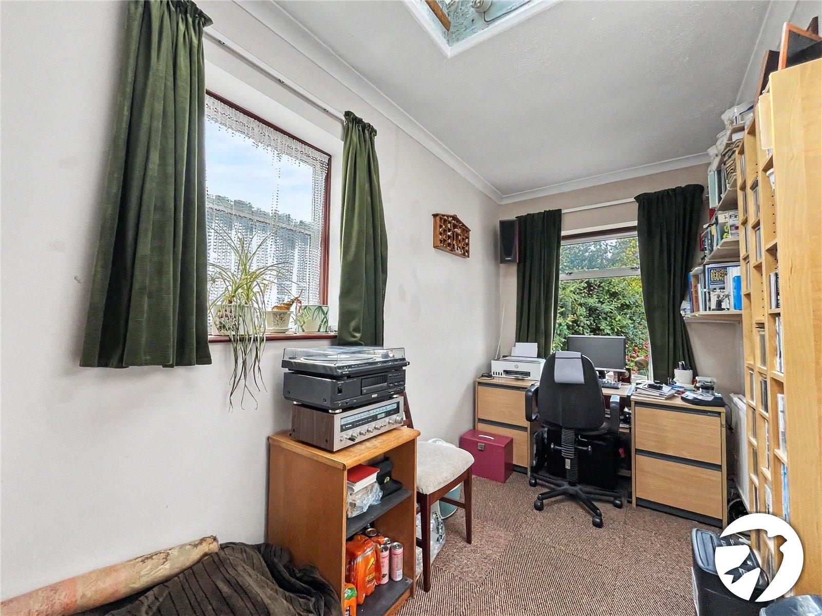2 bedroom bungalow for sale in Walderslade | Robinson Michael & Jackson