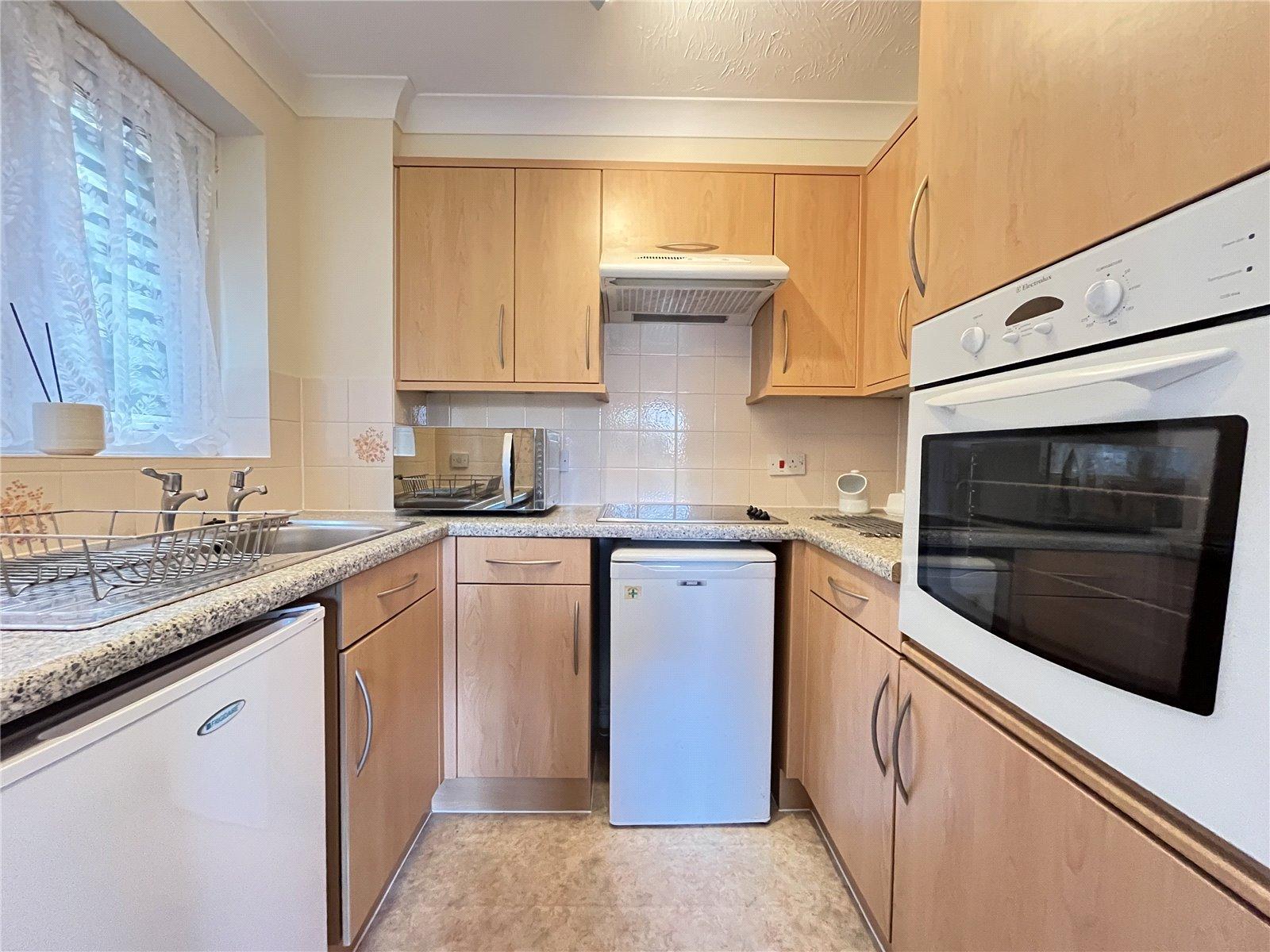 1 bedroom property for sale in Walderslade Road | Robinson Michael & Jackson