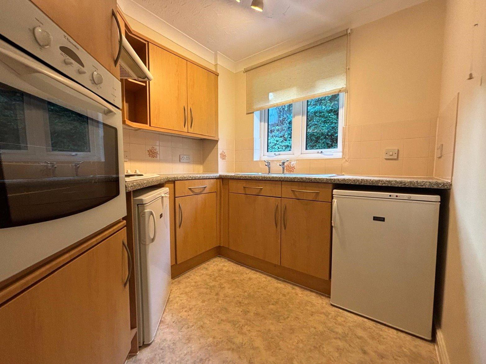 1 bedroom property for sale in Walderslade Road | Robinson Michael & Jackson