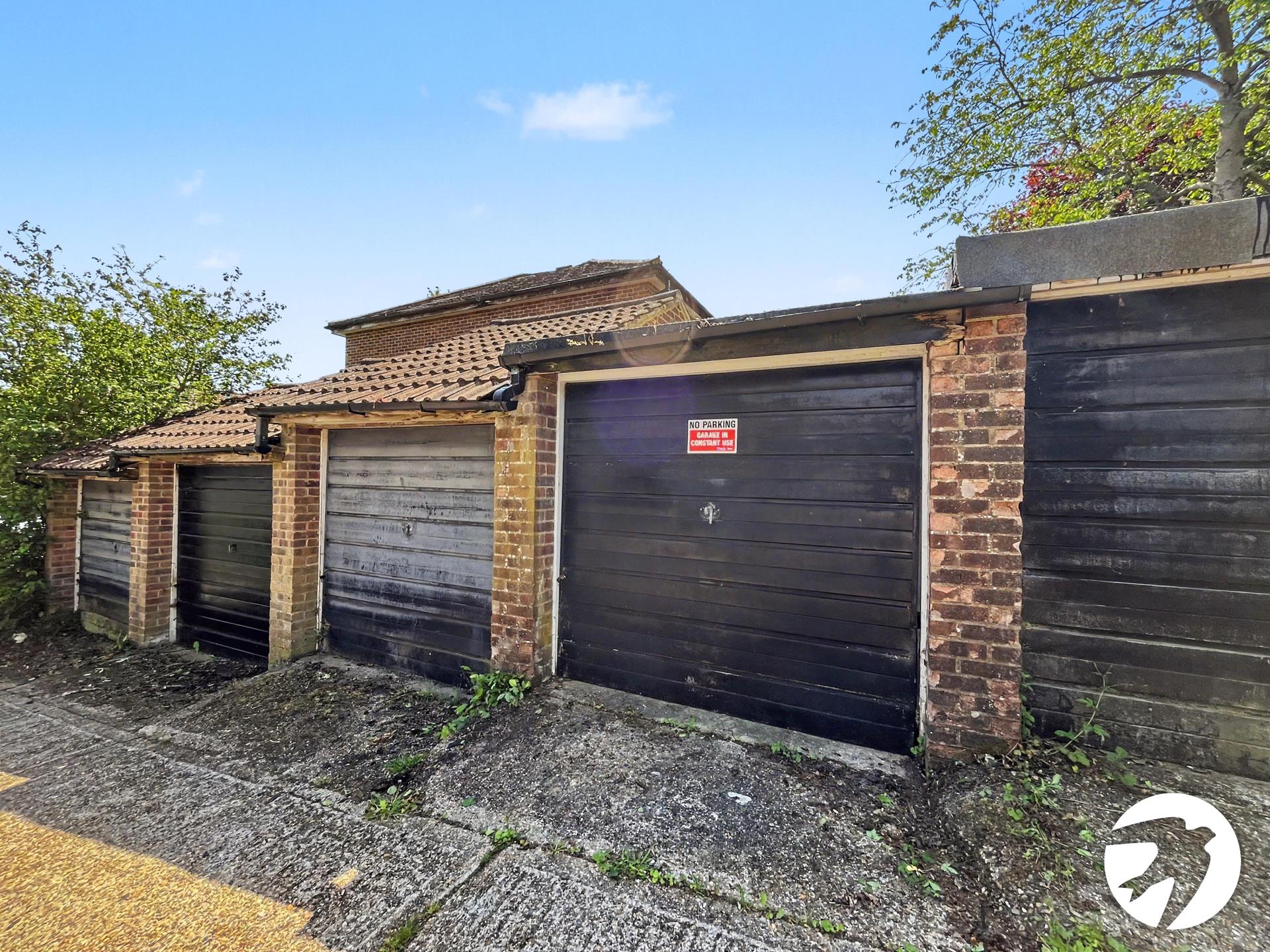 3 bedroom house for sale in Walderslade Woods | Robinson Michael & Jackson