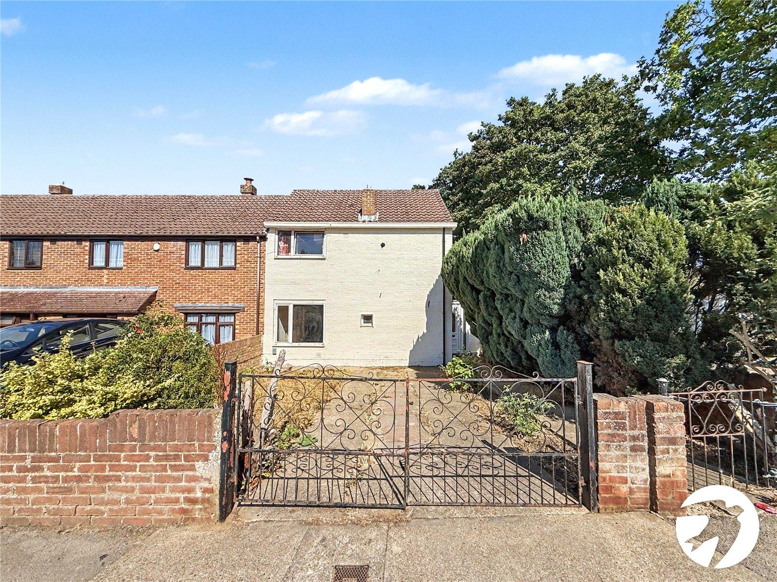 2 bedroom house for sale in Walderslade | Robinson Michael & Jackson
