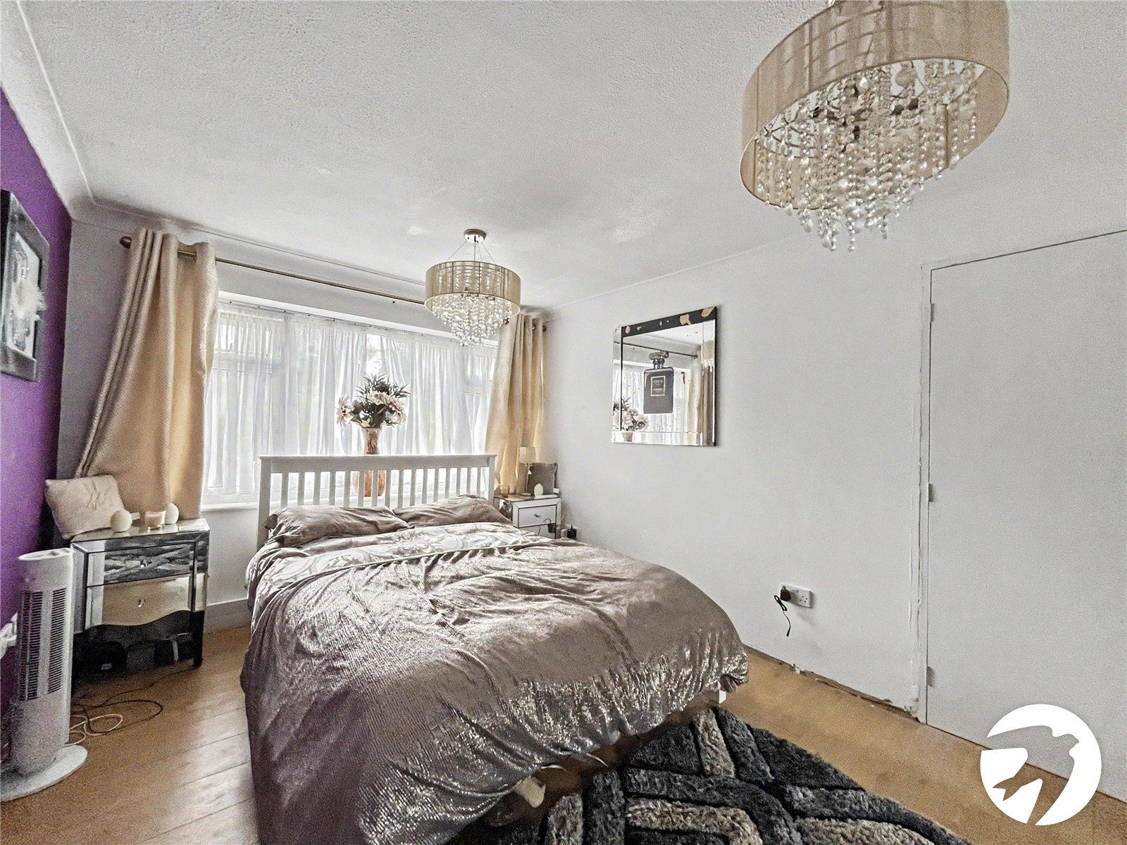 3 bedroom house for sale in Walderslade | Robinson Michael & Jackson