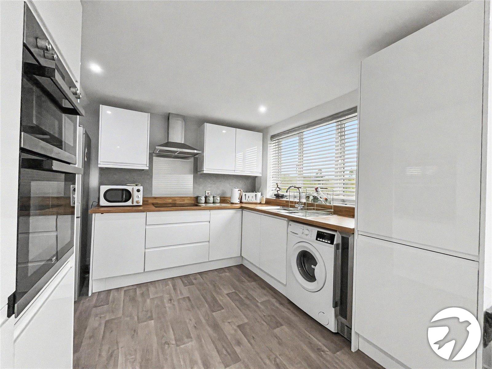 3 bedroom house for sale in Walderslade | Robinson Michael & Jackson