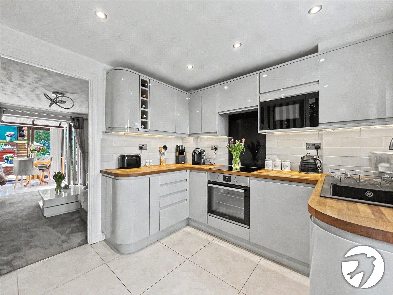 2 bedroom house for sale in Princes Park | Robinson Michael & Jackson