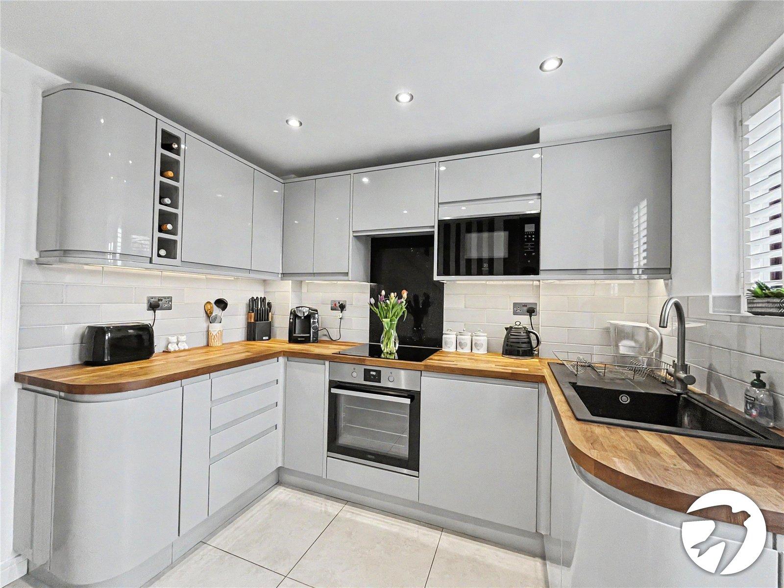 2 bedroom house for sale in Princes Park | Robinson Michael & Jackson
