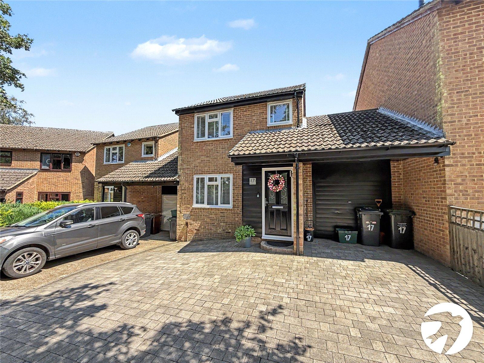 3 bedroom house for sale in Walderslade Woods | Robinson Michael & Jackson