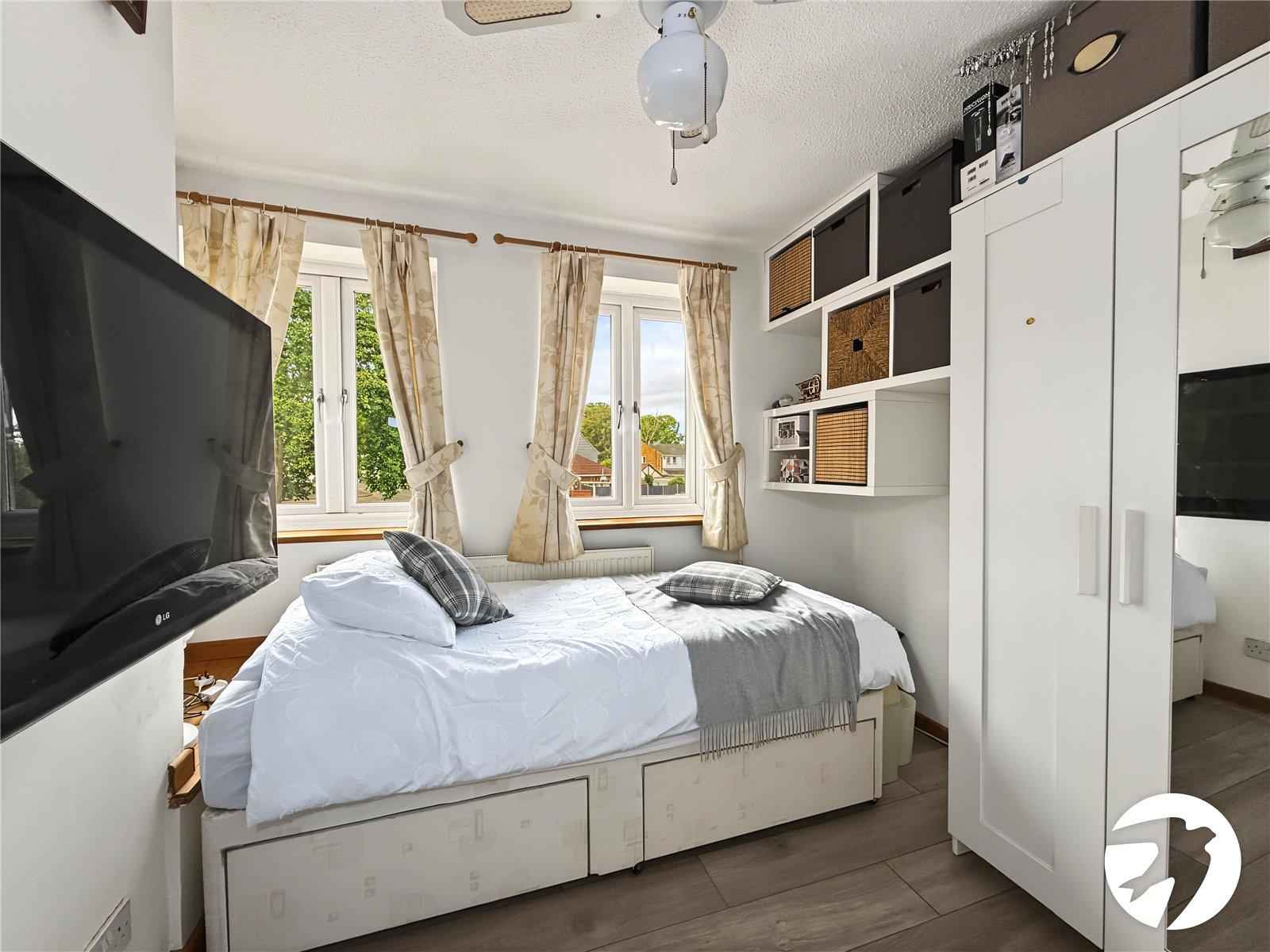 2 bedroom house for sale in Walderslade | Robinson Michael & Jackson