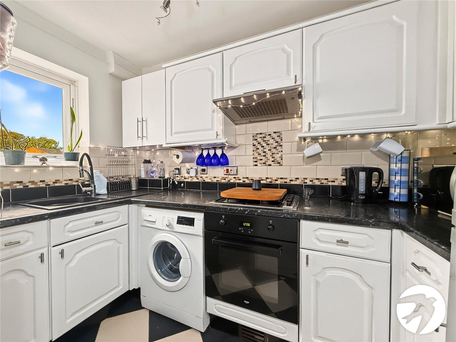 2 bedroom house for sale in Walderslade | Robinson Michael & Jackson