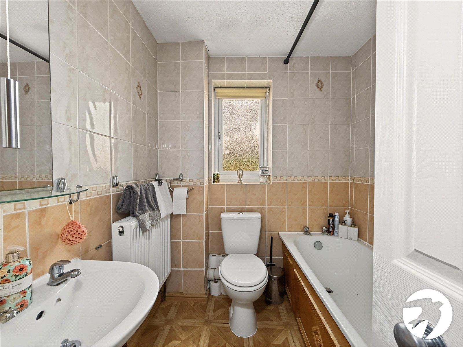 2 bedroom house for sale in Walderslade | Robinson Michael & Jackson