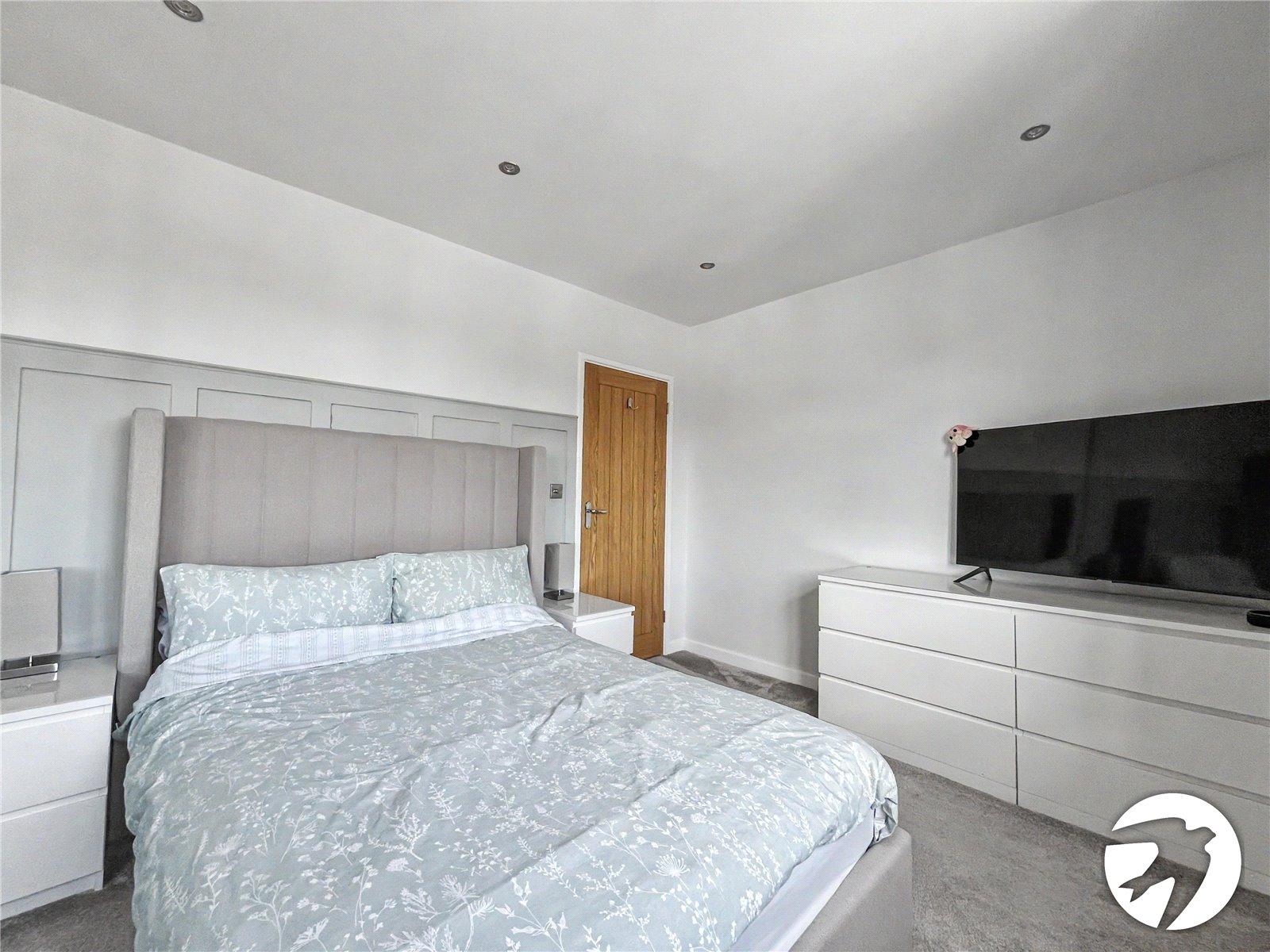 2 bedroom house for sale in Davis Estate | Robinson Michael & Jackson