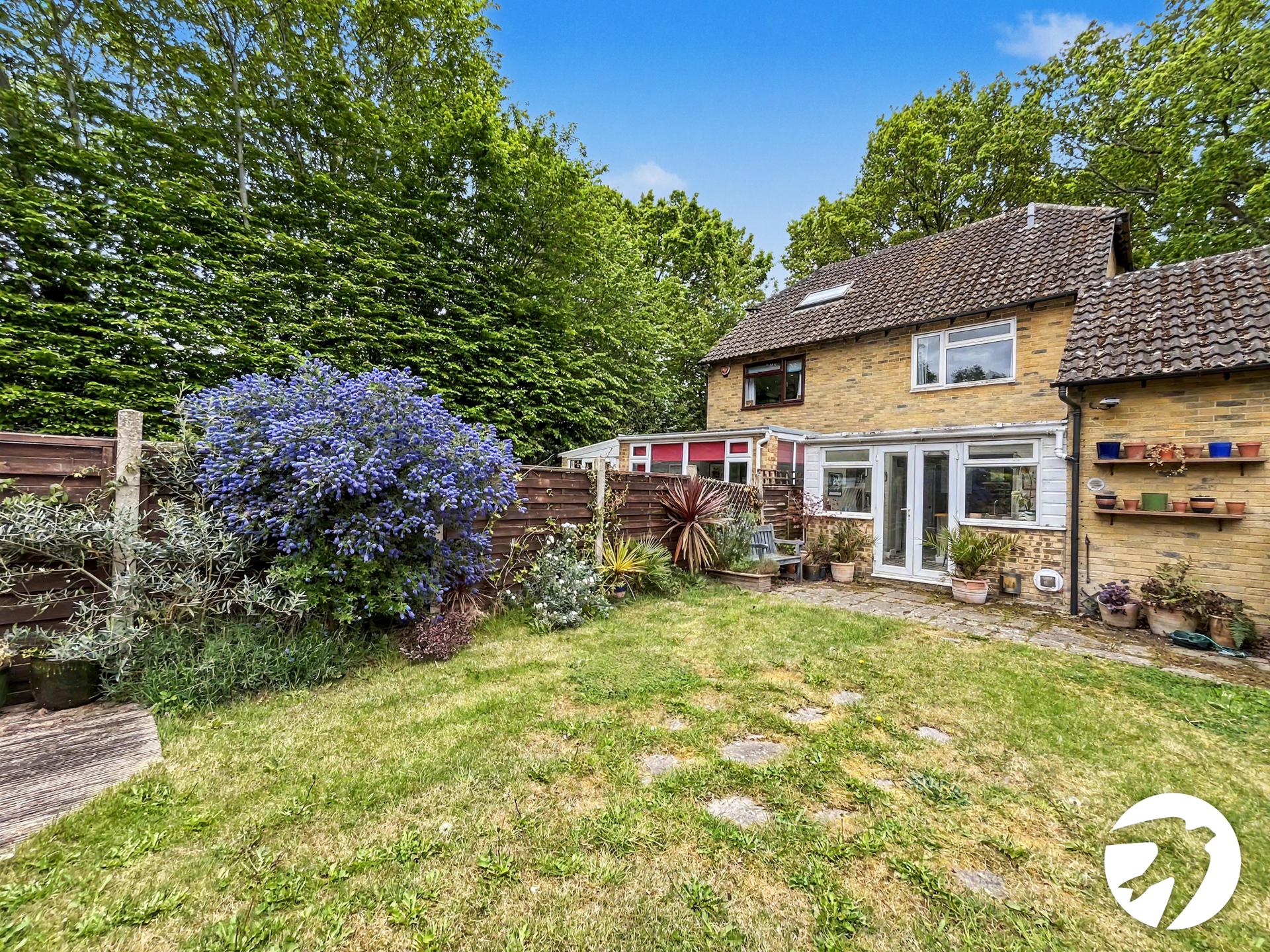 2 bedroom house for sale in Walderslade Woods | Robinson Michael & Jackson