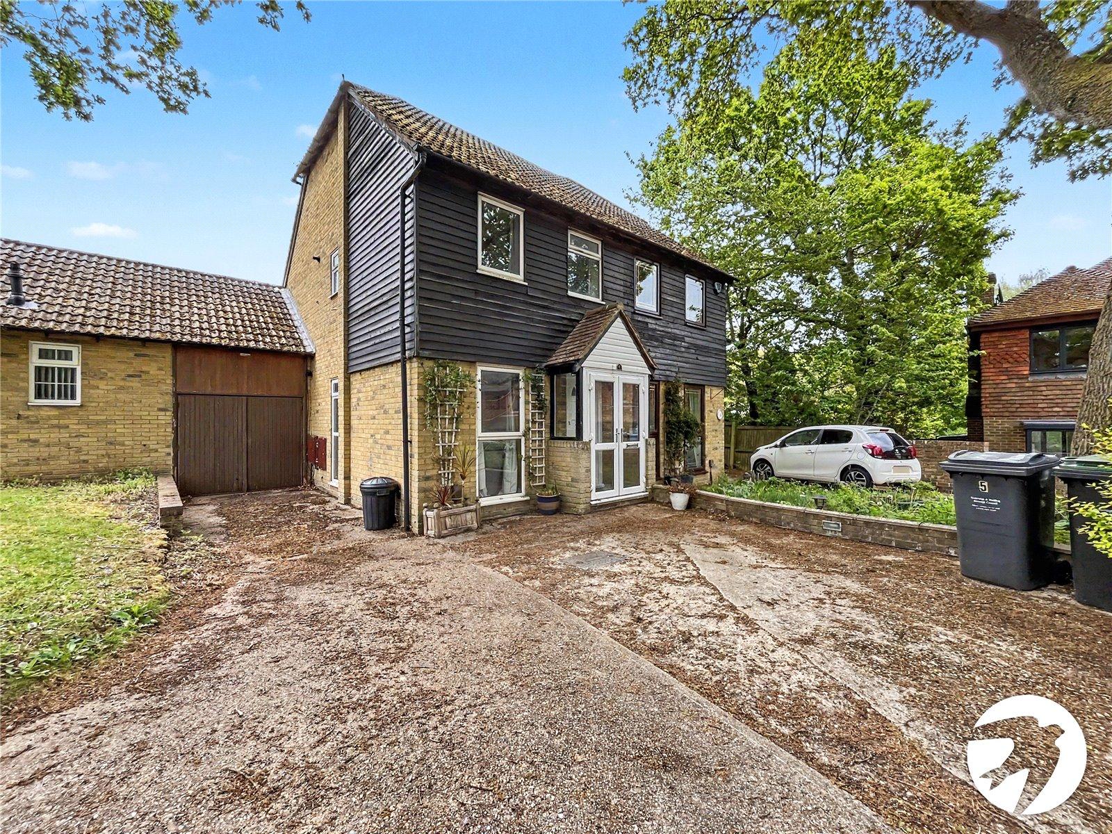 2 bedroom house for sale in Walderslade Woods | Robinson Michael & Jackson