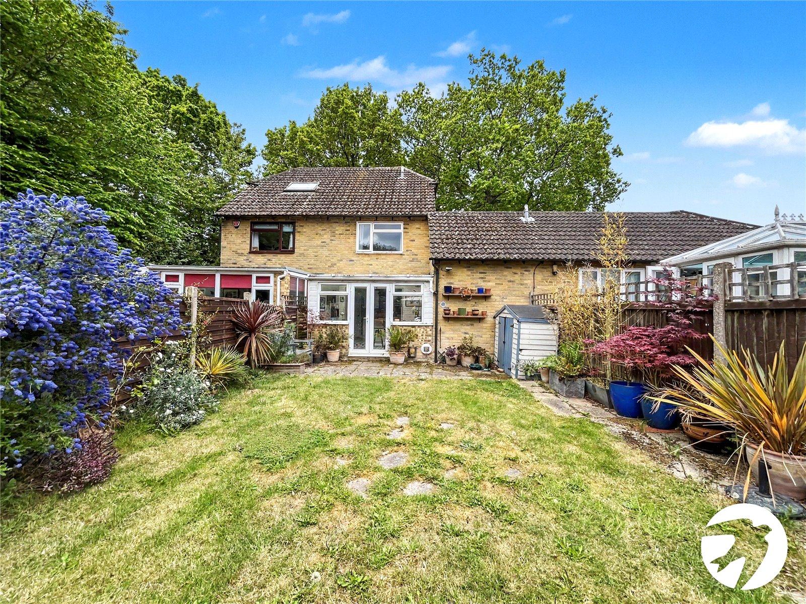2 bedroom house for sale in Walderslade Woods | Robinson Michael & Jackson