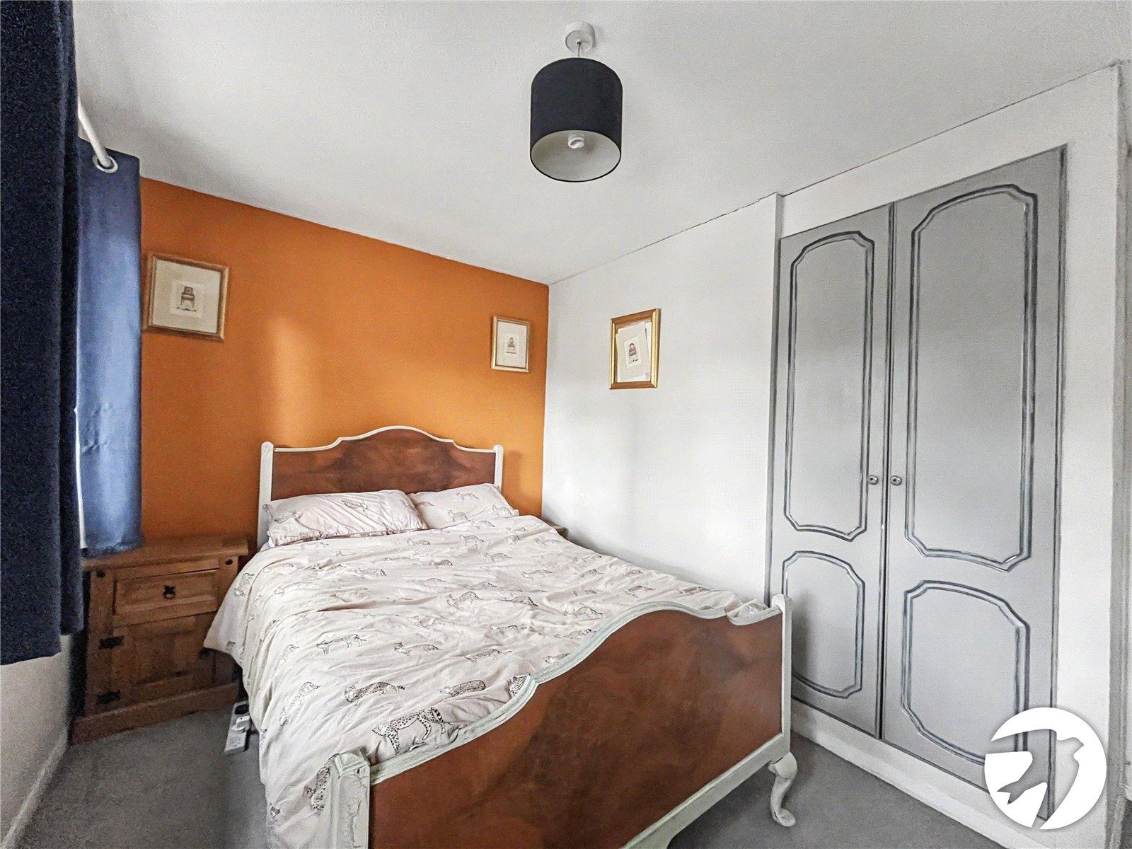 2 bedroom house for sale in Walderslade Woods | Robinson Michael & Jackson