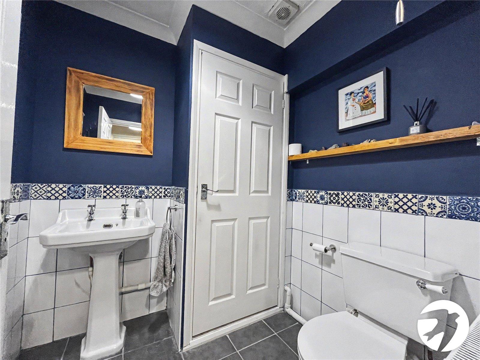 2 bedroom house for sale in Walderslade Woods | Robinson Michael & Jackson