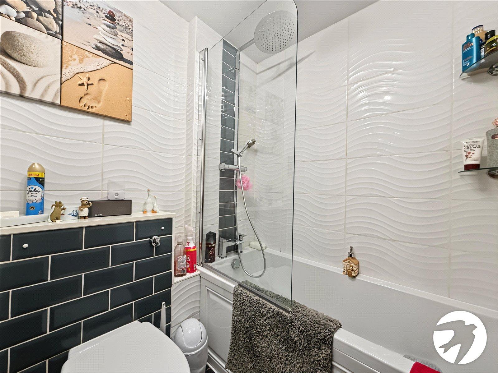 2 bedroom house for sale in Walderslade Woods | Robinson Michael & Jackson