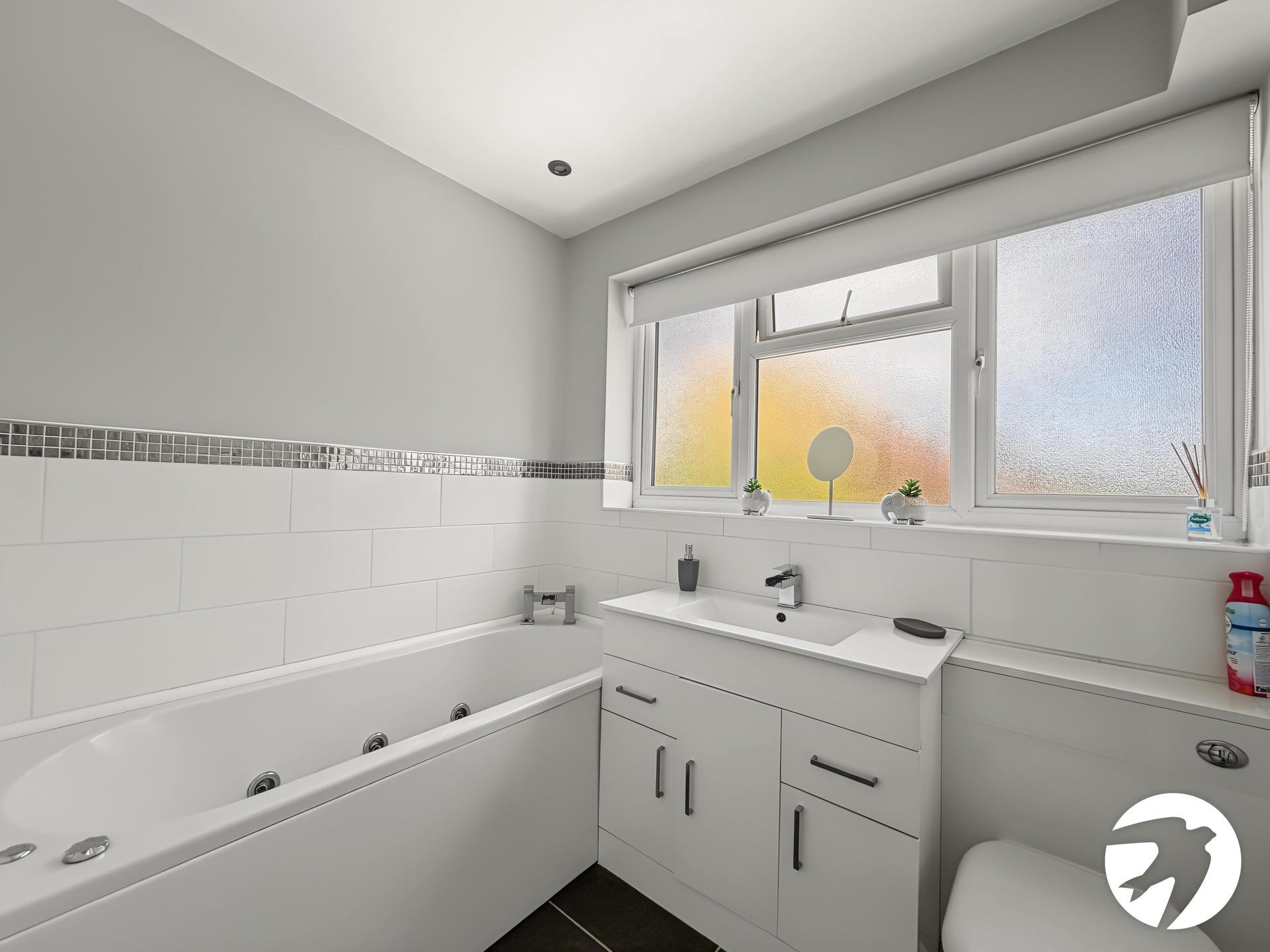 4 bedroom house for sale in Walderslade | Robinson Michael & Jackson