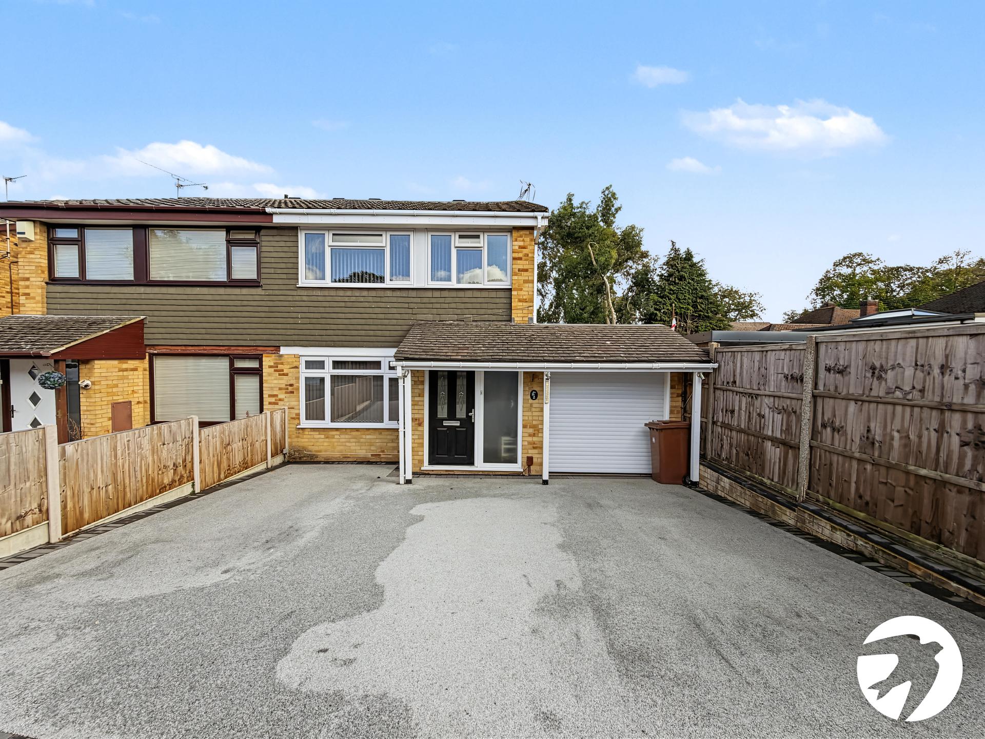 4 bedroom house for sale in Walderslade | Robinson Michael & Jackson