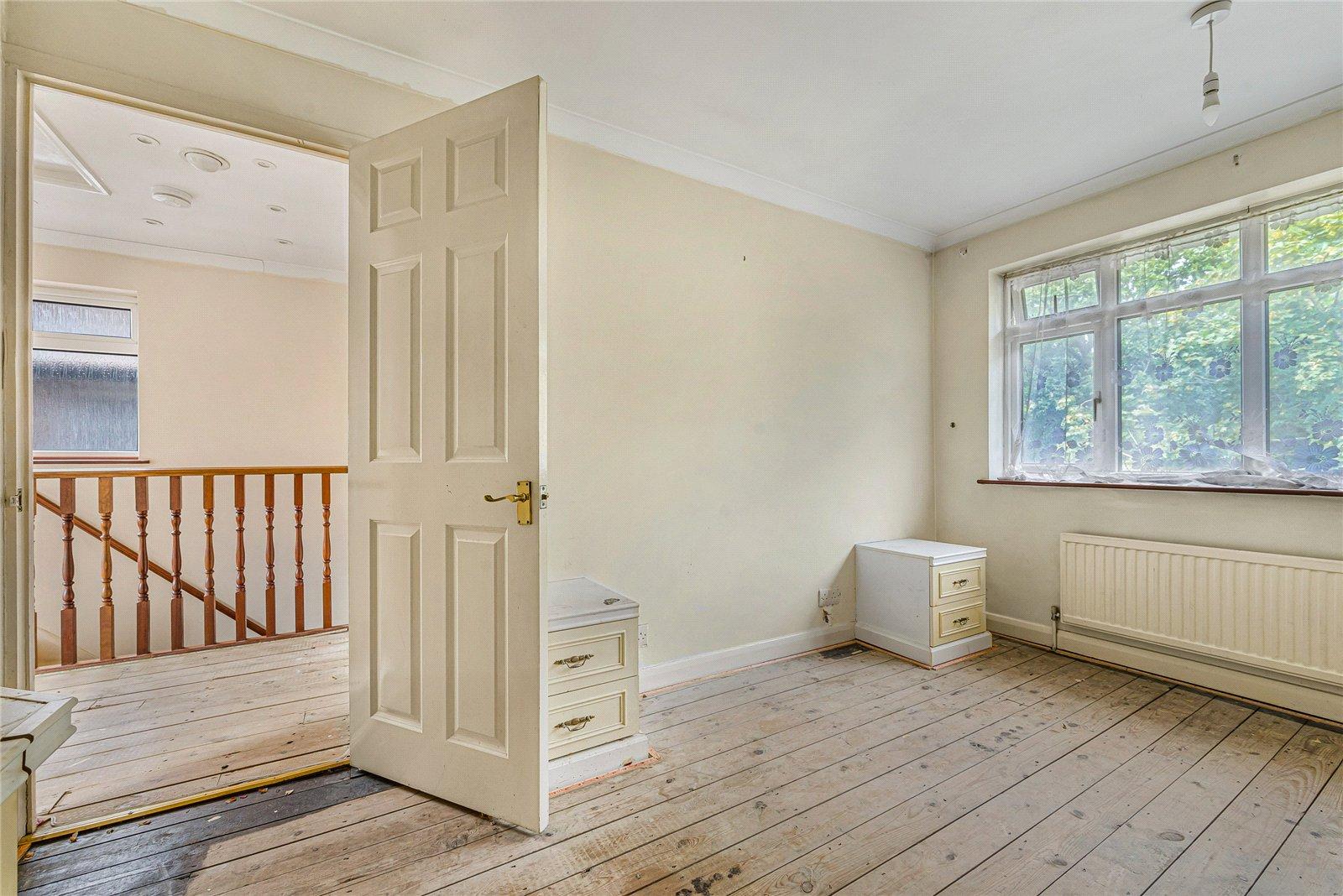 3 bedroom house for sale in Welling | Robinson Jackson