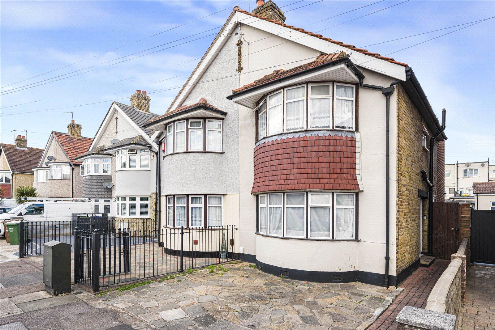 3 bedroom house for sale in Welling | Robinson Jackson