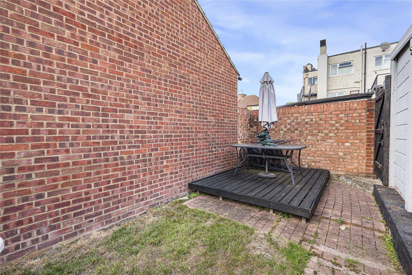 3 bedroom house for sale in Welling | Robinson Jackson
