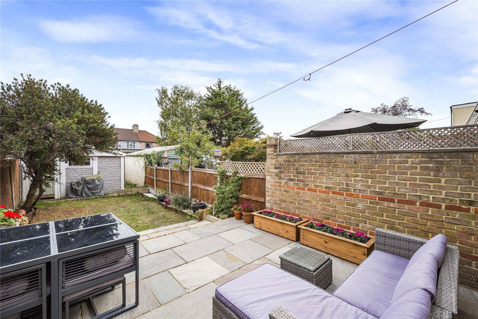 2 bedroom house for sale in Welling | Robinson Jackson