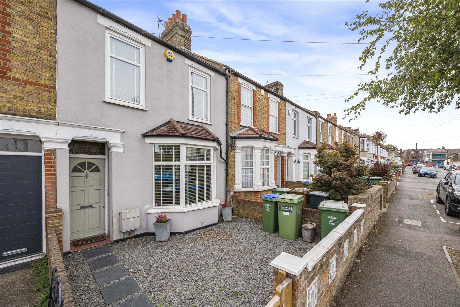 2 bedroom house for sale in Welling | Robinson Jackson