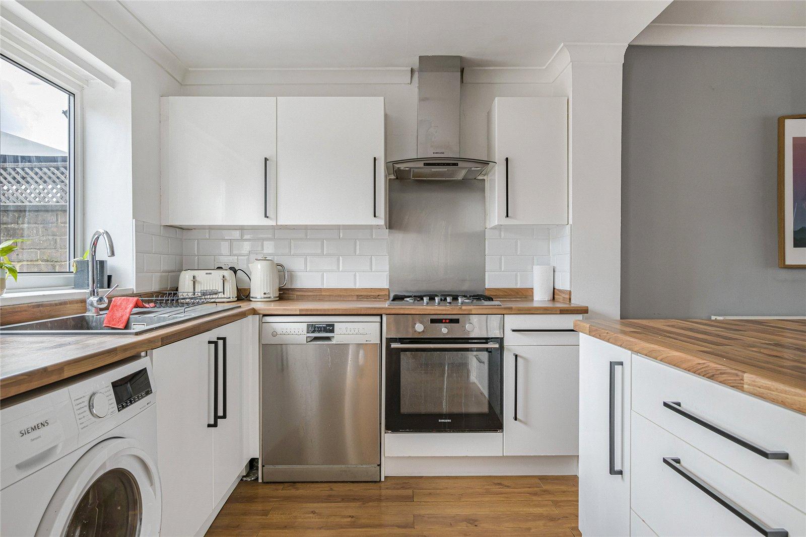 2 bedroom house for sale in Welling | Robinson Jackson