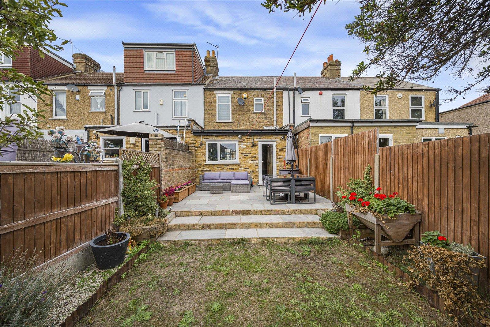 2 bedroom house for sale in Welling | Robinson Jackson