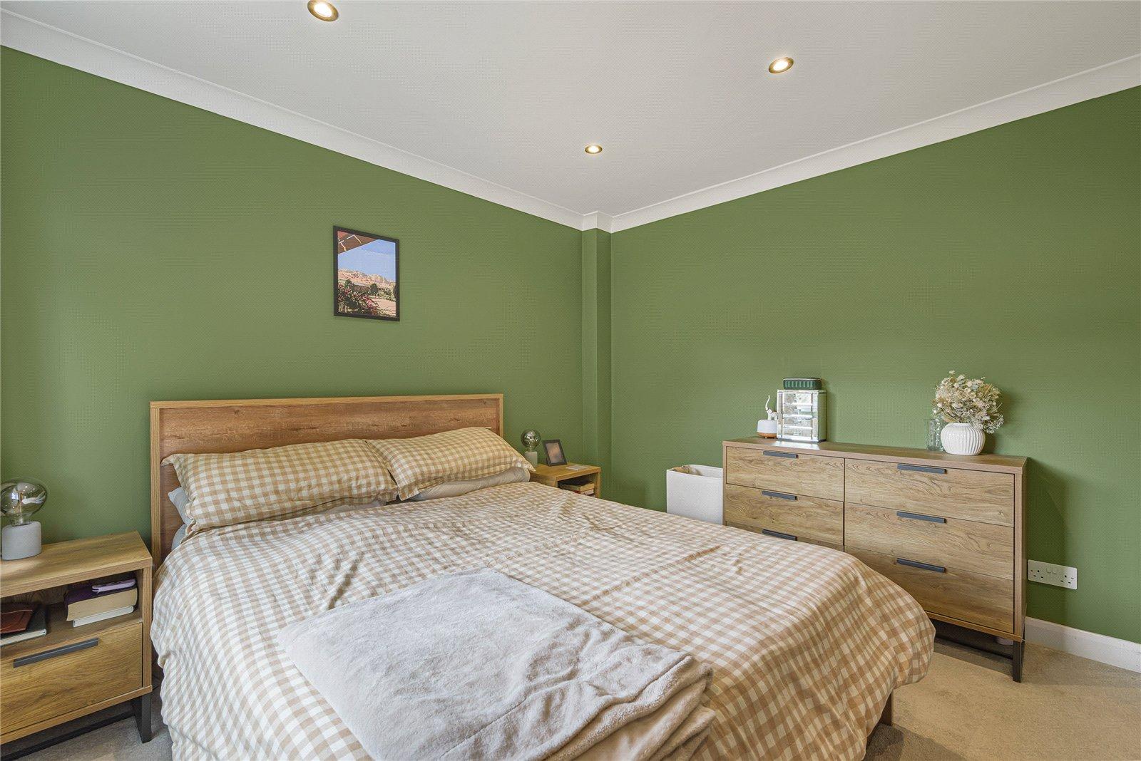 2 bedroom house for sale in Welling | Robinson Jackson