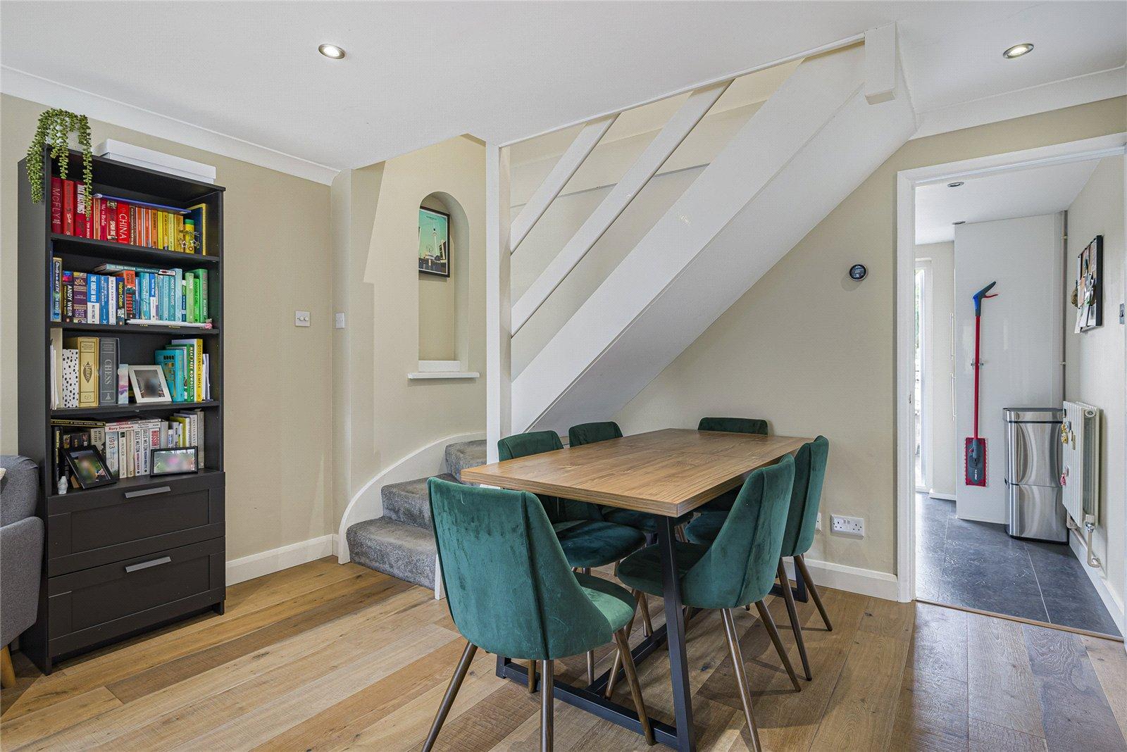 2 bedroom house for sale in Welling | Robinson Jackson