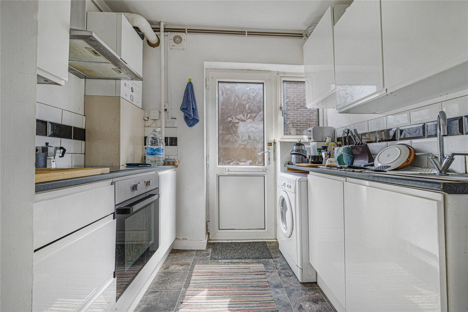 2 bedroom property for sale in Welling | Robinson Jackson
