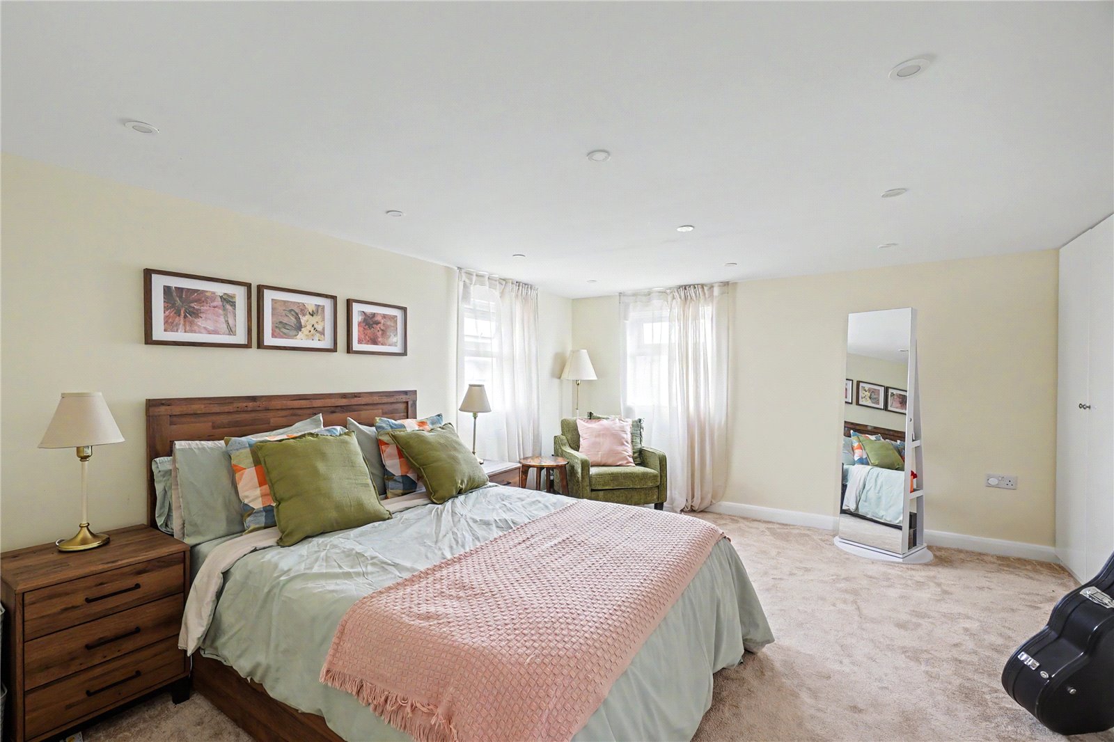 4 bedroom house for sale in Welling | Robinson Jackson