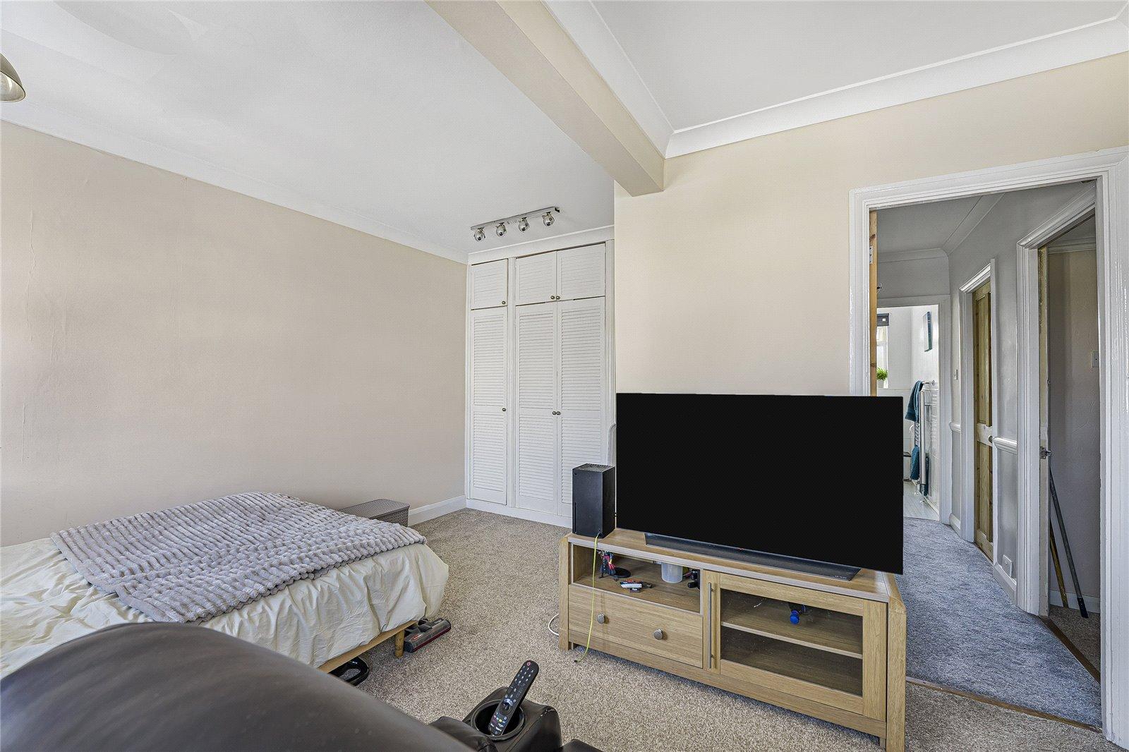 5 bedroom house for sale in South Welling | Robinson Jackson