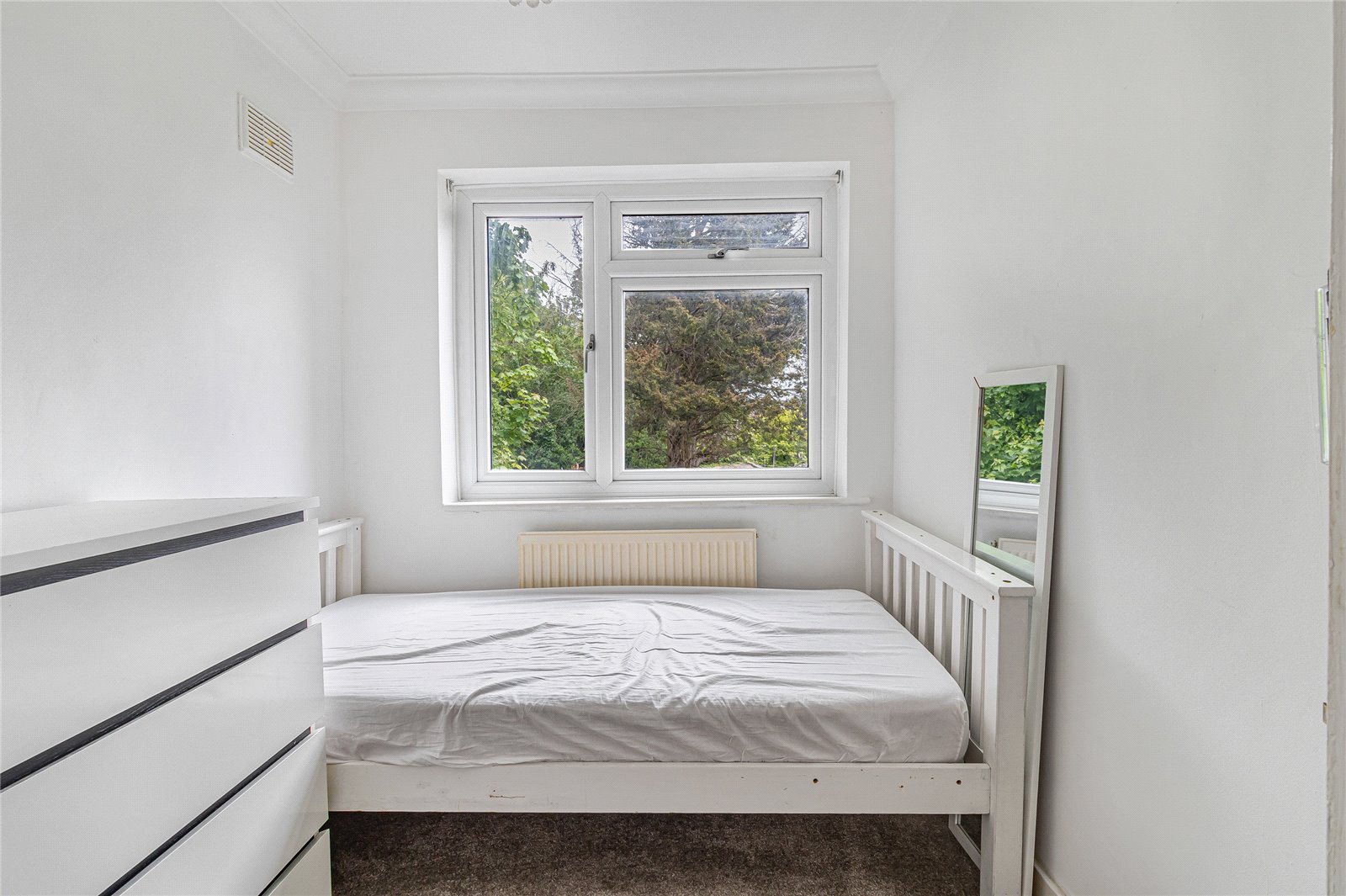 4 bedroom house for sale in Welling | Robinson Jackson