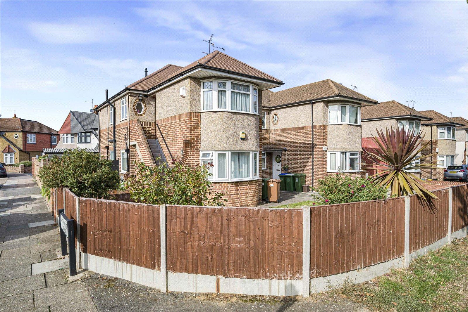 2 bedroom property for sale in Welling | Robinson Jackson