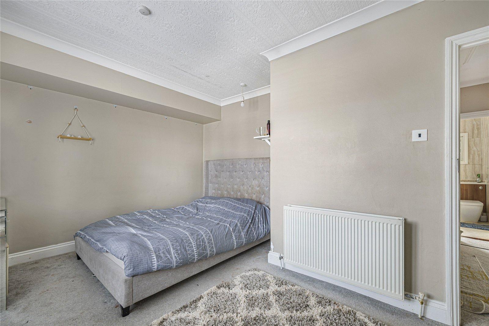 5 bedroom house for sale in Welling | Robinson Jackson