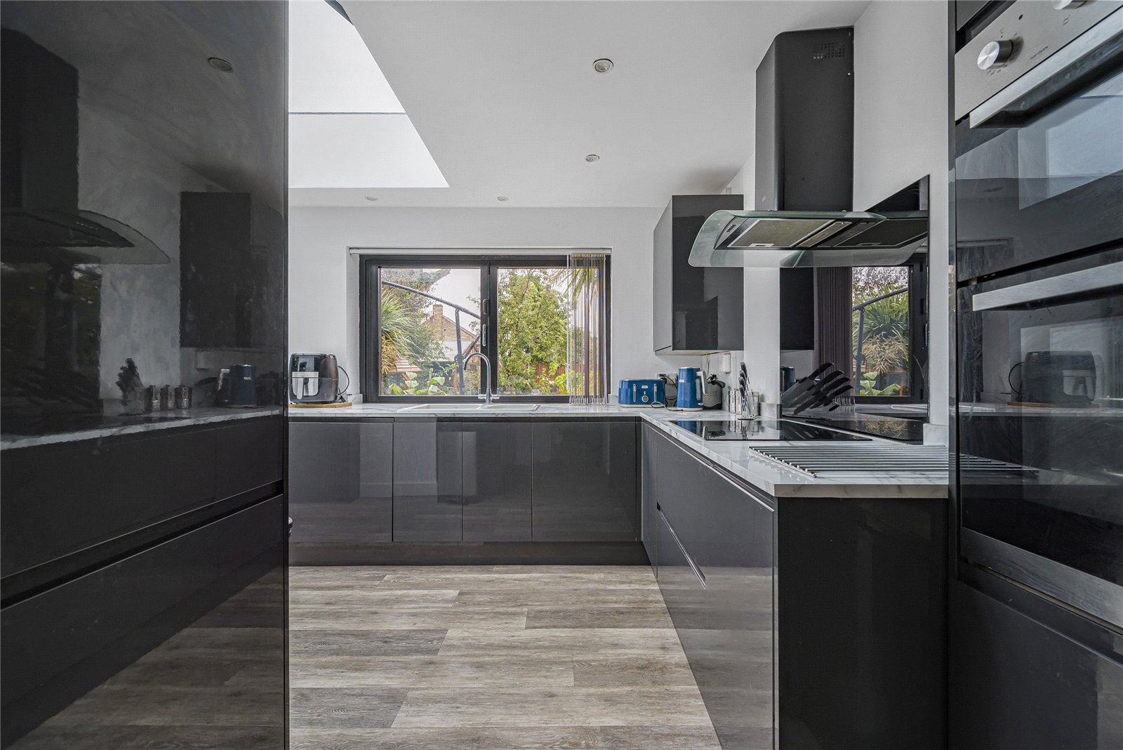 4 bedroom house for sale in Welling | Robinson Jackson