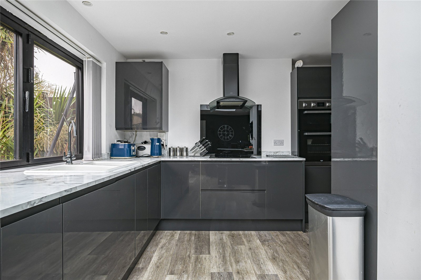 4 bedroom house for sale in Welling | Robinson Jackson