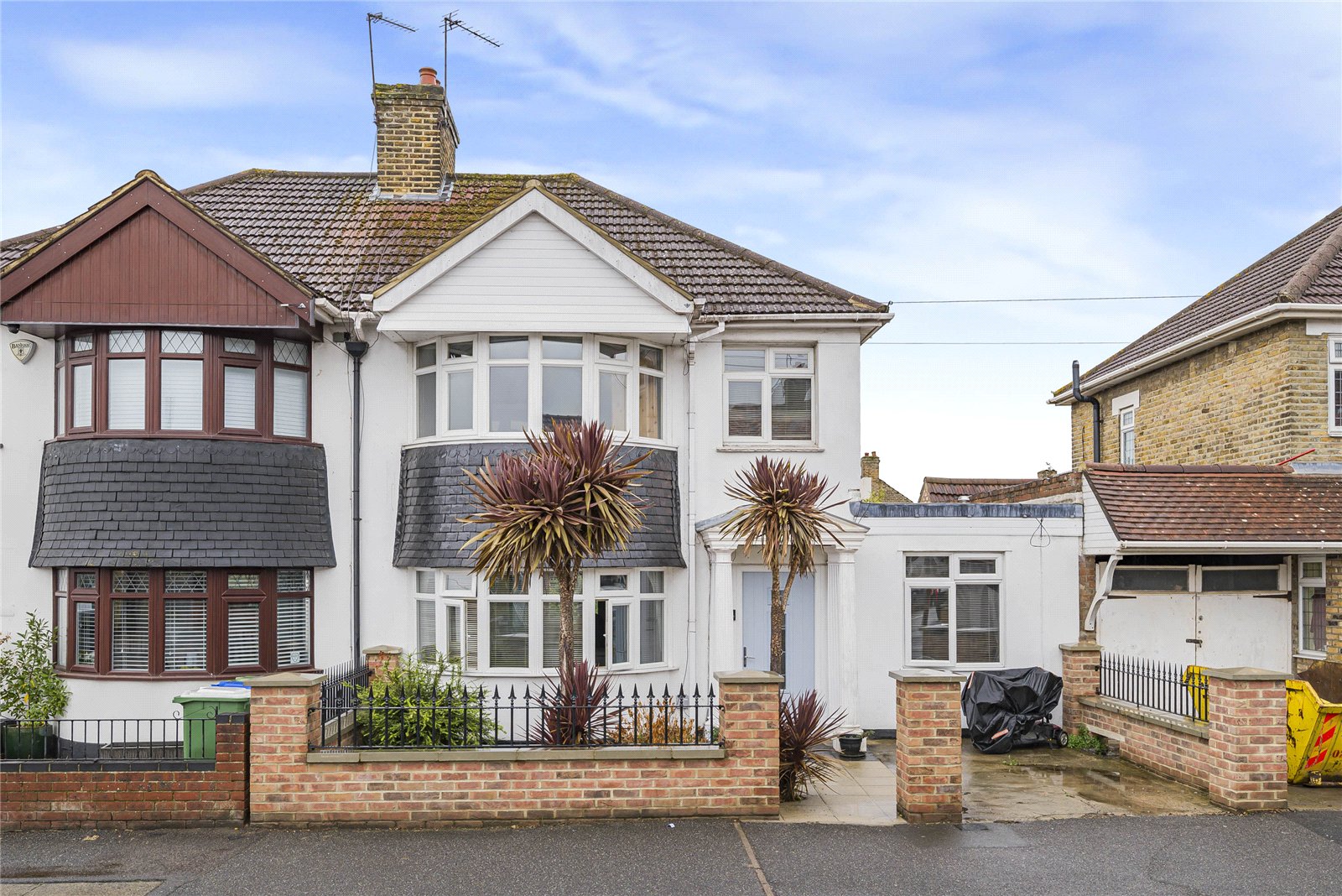 4 bedroom house for sale in Welling | Robinson Jackson